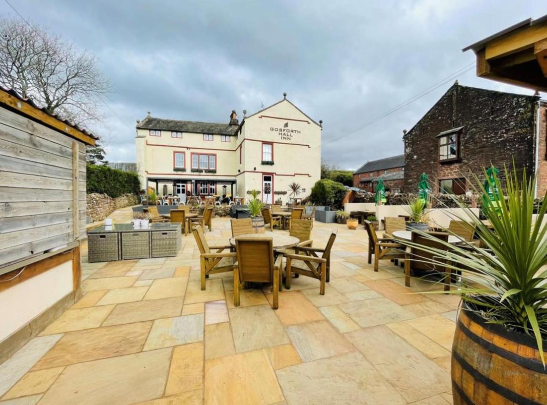 Inn Gosforth Hall